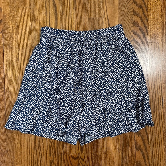 L. Love Blue White Skirt Skort Short Ruffled Size Medium - Picture 1 of 8